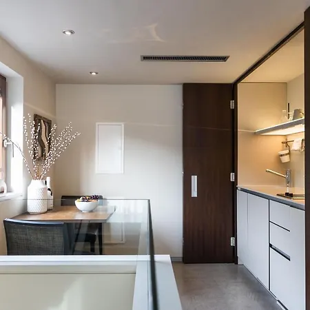 מלון דירות Boardinghouse *