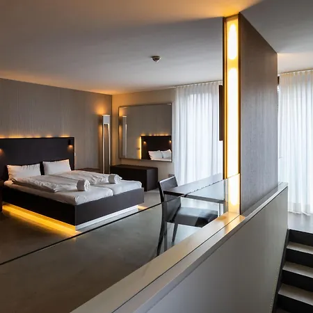 Boardingworld Ξενοδοχείο με διαμερίσματα 3*